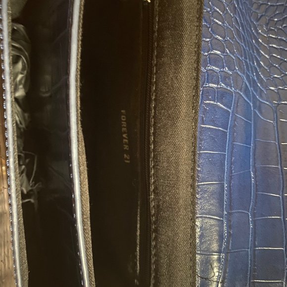 Blue Croc Bag - Picture 4 of 4